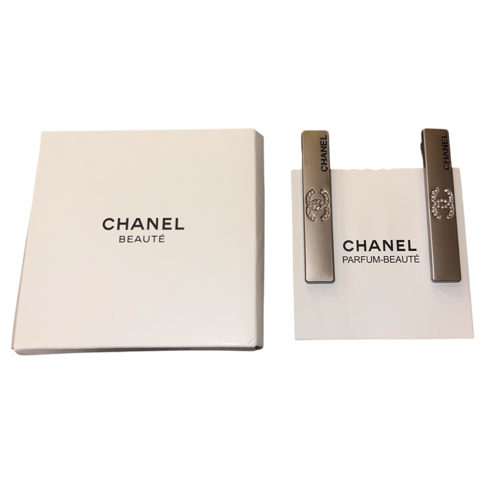 NWB CHANEL Silver Toned Rhinestone CC Logo Hair Clips in Gift Box Authentic